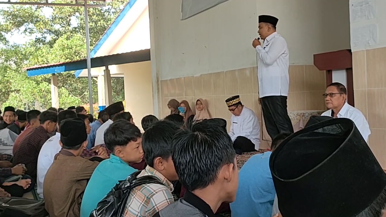 Kadisdik Lampung Tengah 